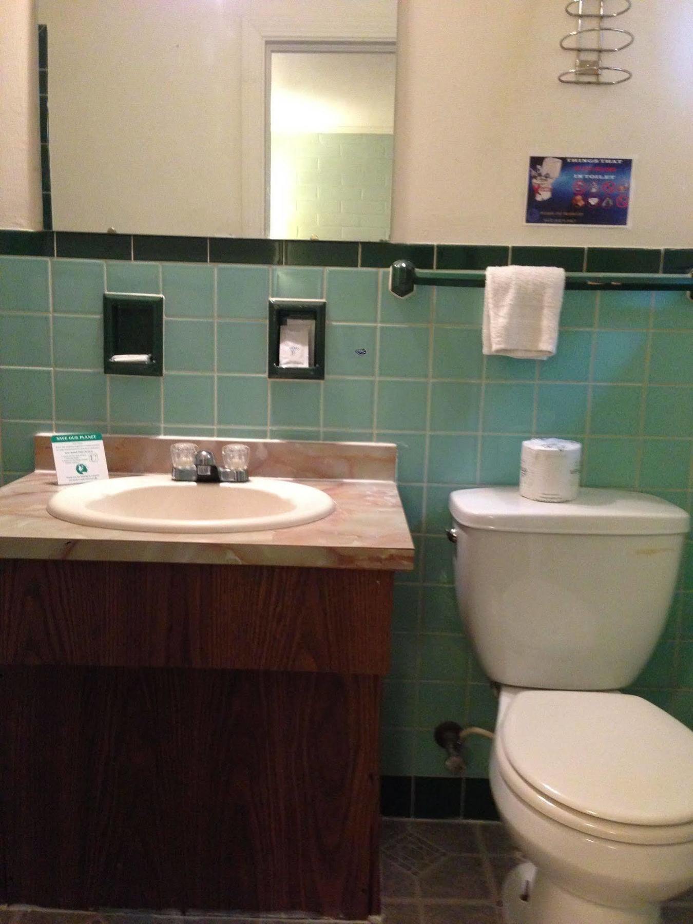 Villa Rosa Motel Painesville Екстер'єр фото
